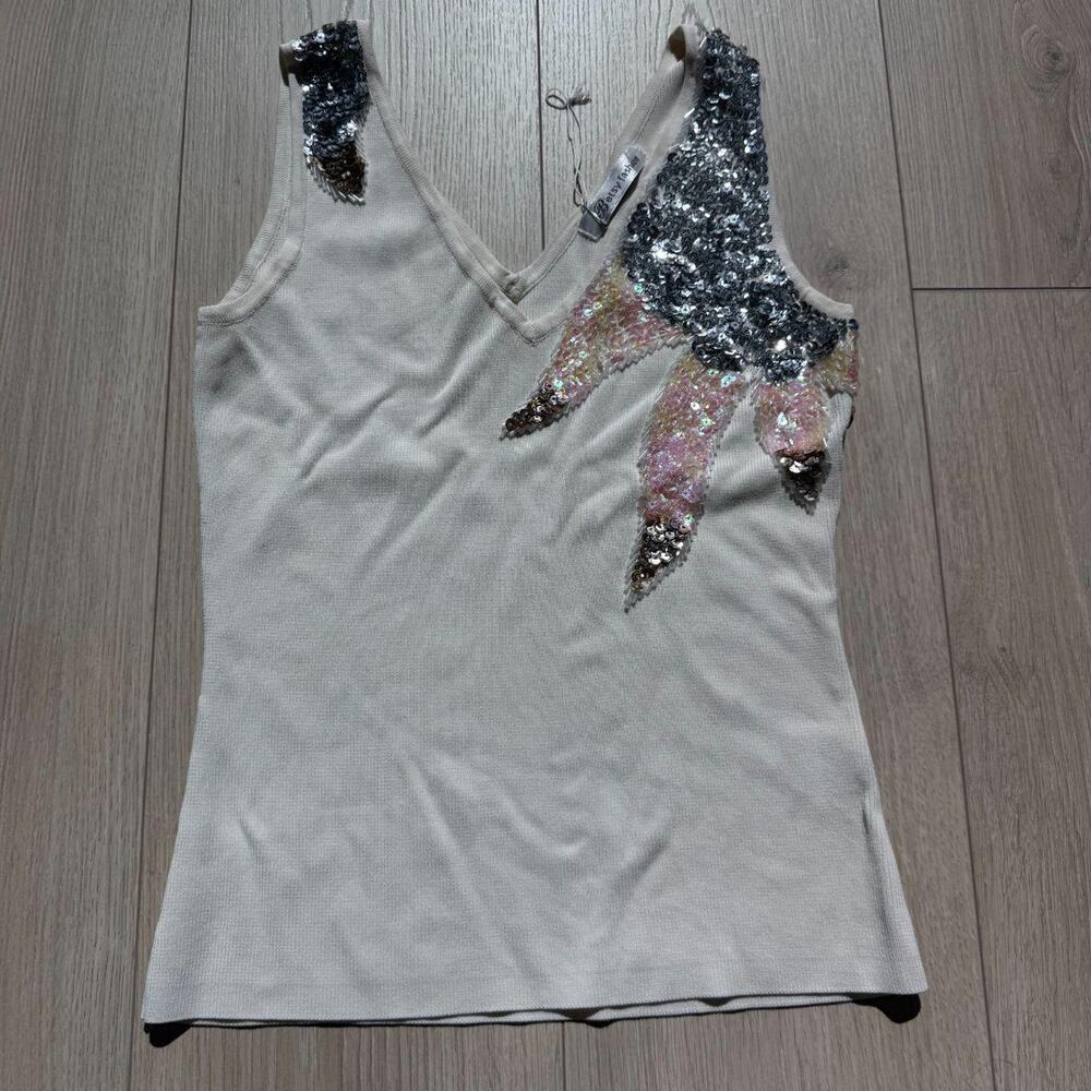 Sequined tank top stretchy material